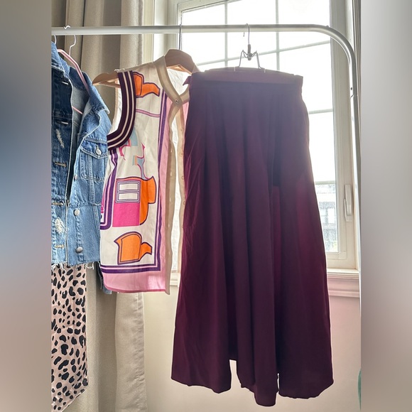 Gorgeous sleeveless top/Pants also available. - Picture 14 of 15